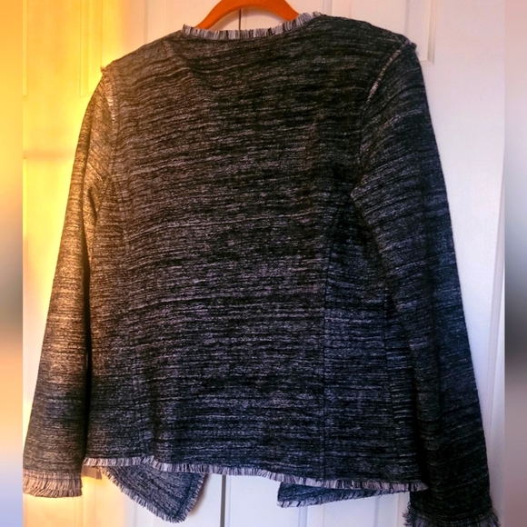 Banana Republic Black and Gray Blazer, Medium - Picture 8 of 8